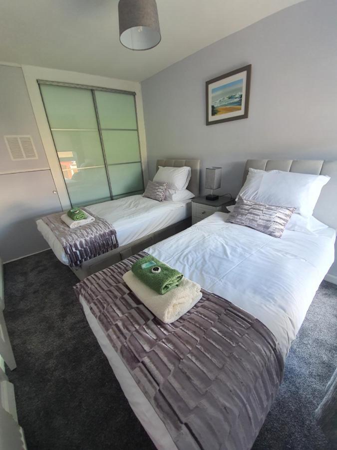 Апартаменты Premier - Kenilworth House Holytown Экстерьер фото